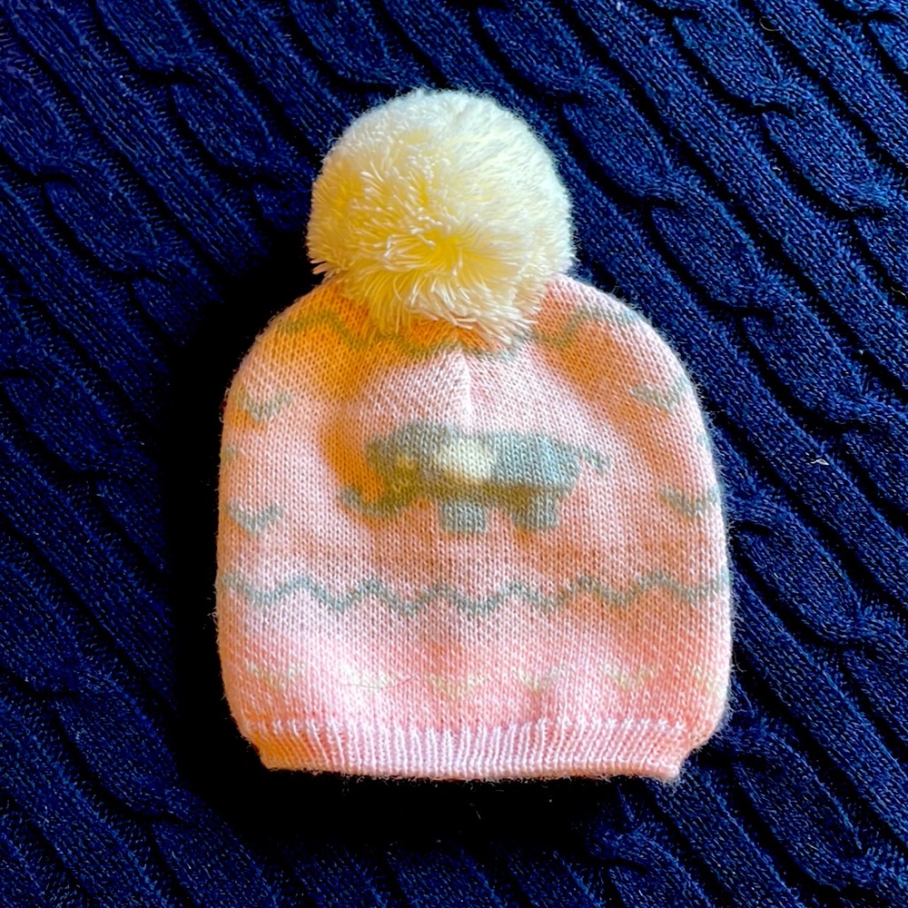 NWT Pink baby hat with pompom 6-9 months